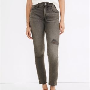 NWOT Madewell Perfect Vintage Jean in Cosner Wash: KNEE-RIP EDITION